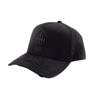 TOTAL BLACK