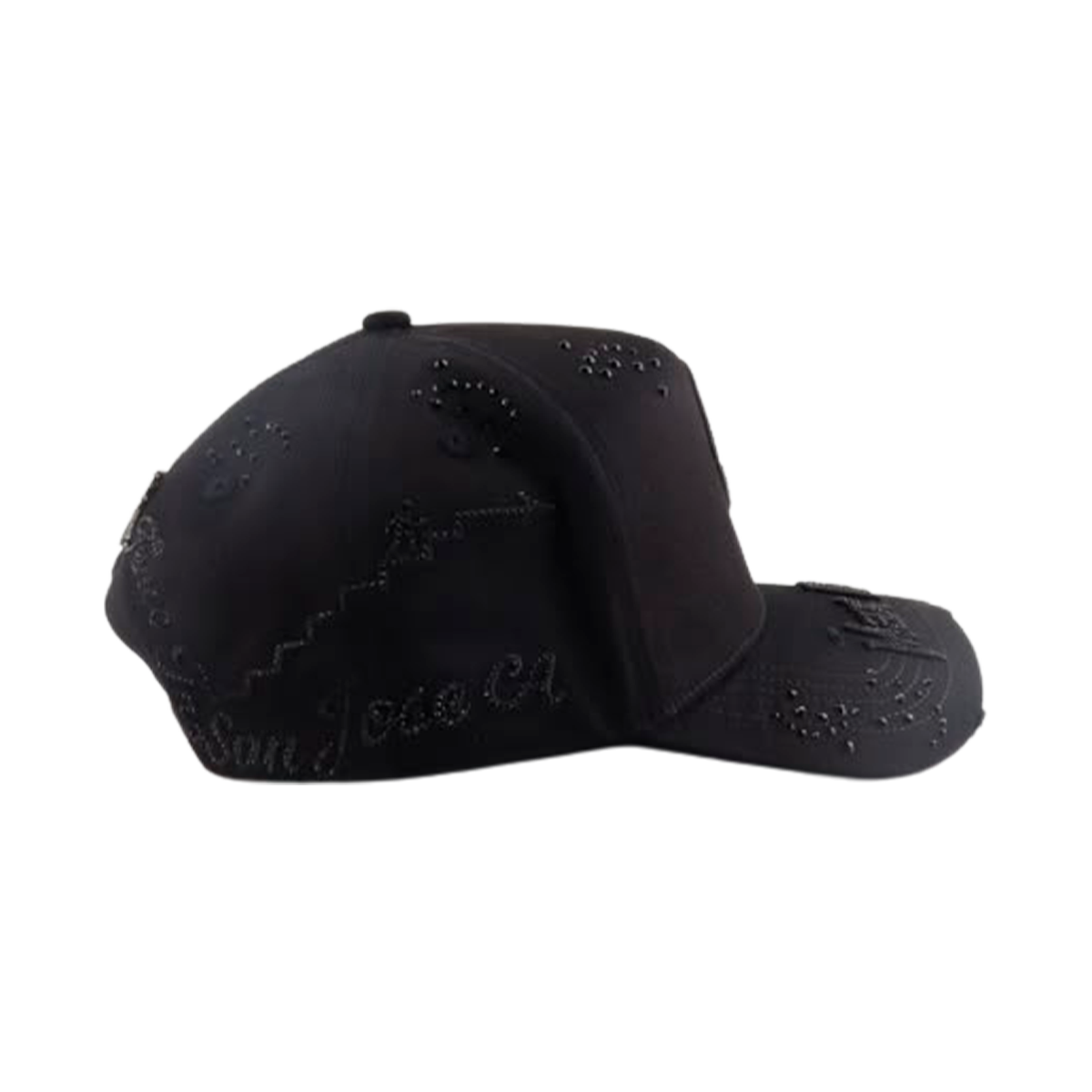 TOTAL BLACK